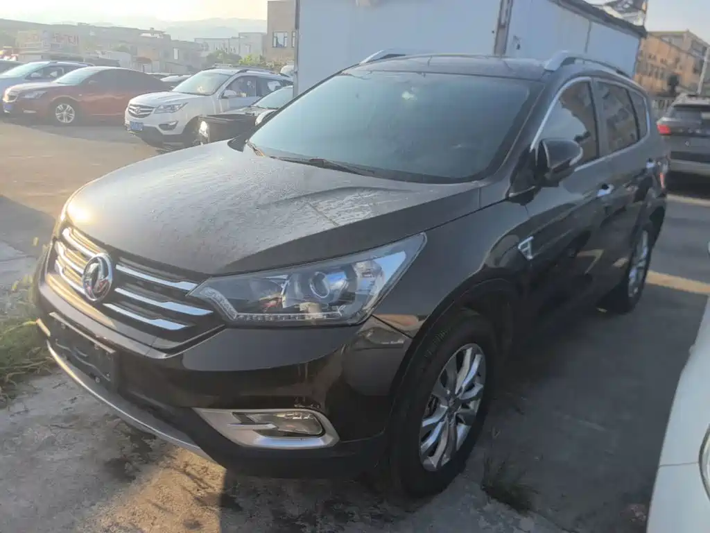 Dongfeng Aeolus Dongfeng Fengshen AX7 2015 2015 2.0L Manual Zhiyi Edition