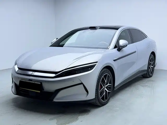 BYD Han L 2025