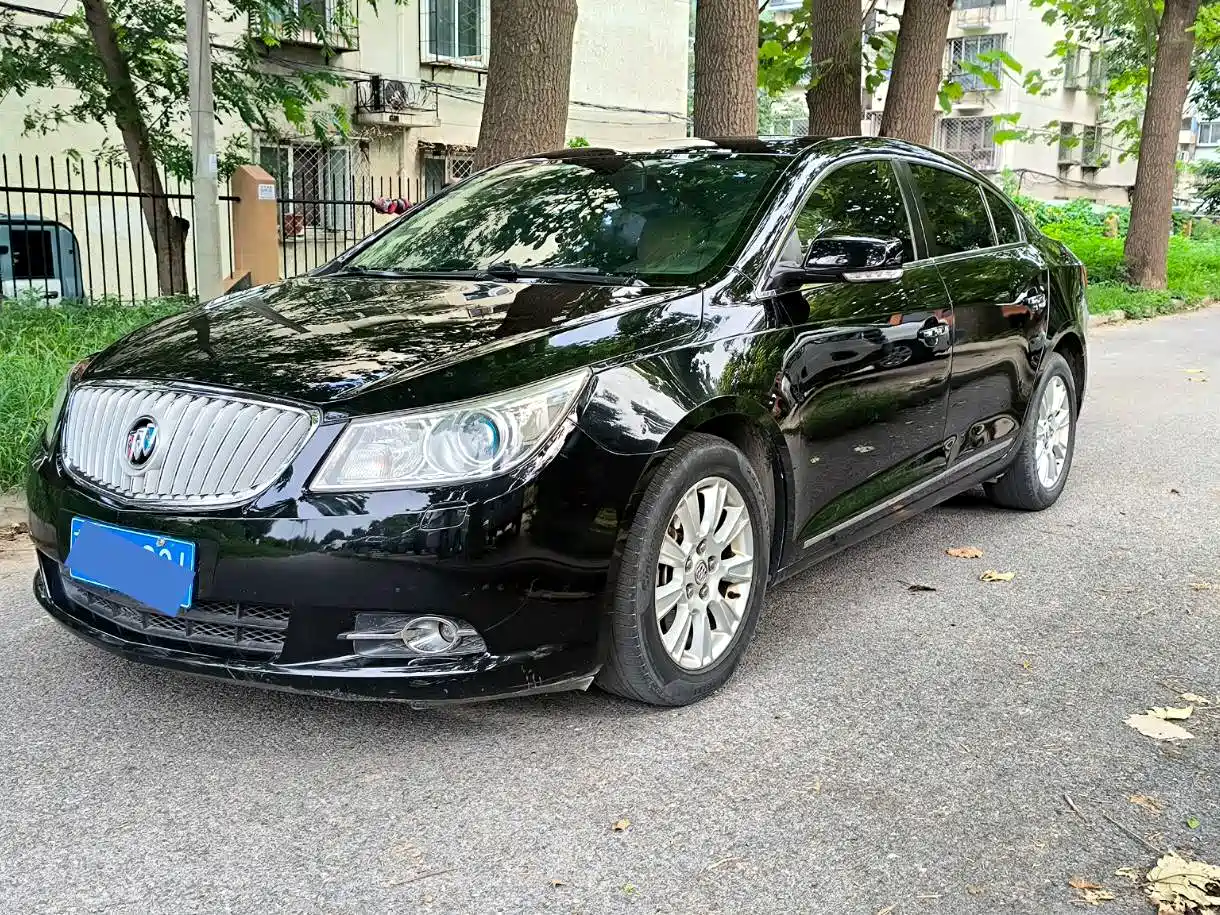 Photo 1 - Buick LaCrosse