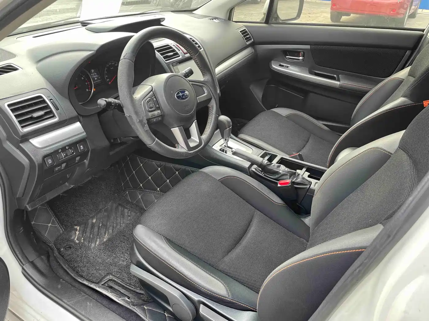 Subaru XV 2017 2016 Model 2.0i Comfort Navigation Edition