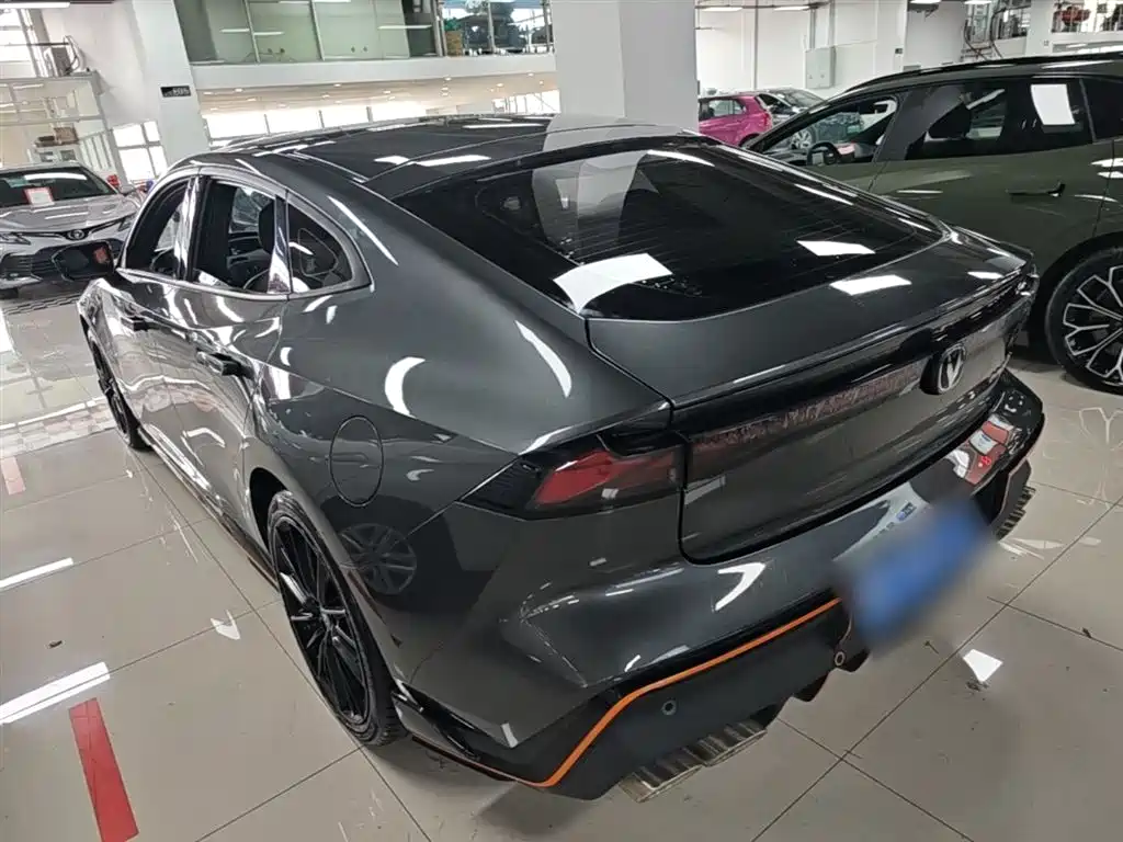 CHANGAN UNI-V