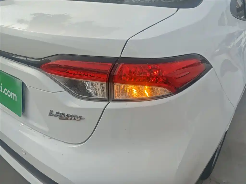 Toyota Levin 2021 TNGA 1.5L CVT Progressive Edition фото 8