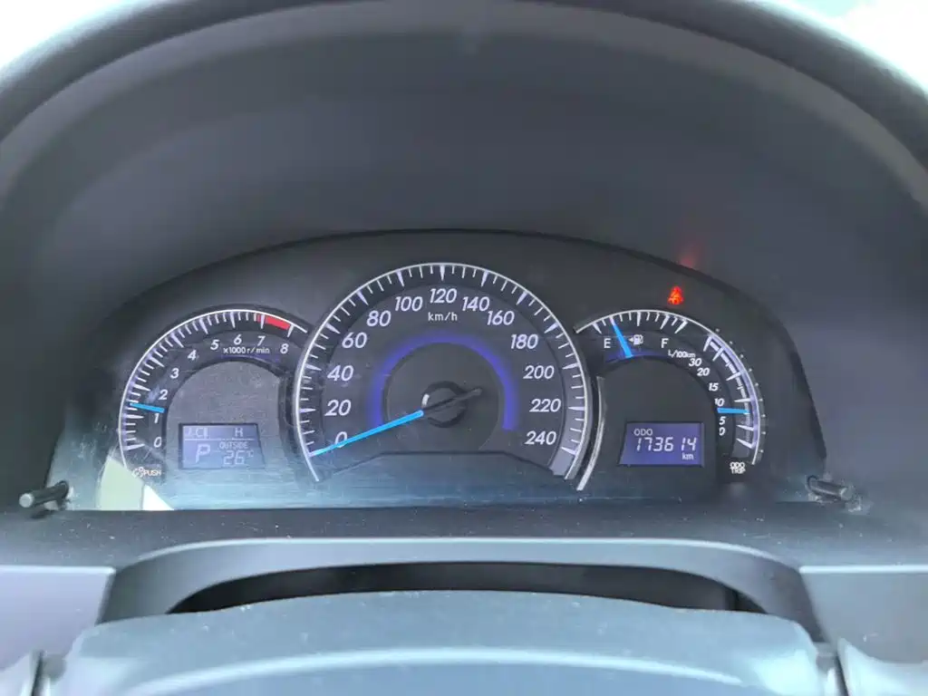Photo 12 - Toyota Camry