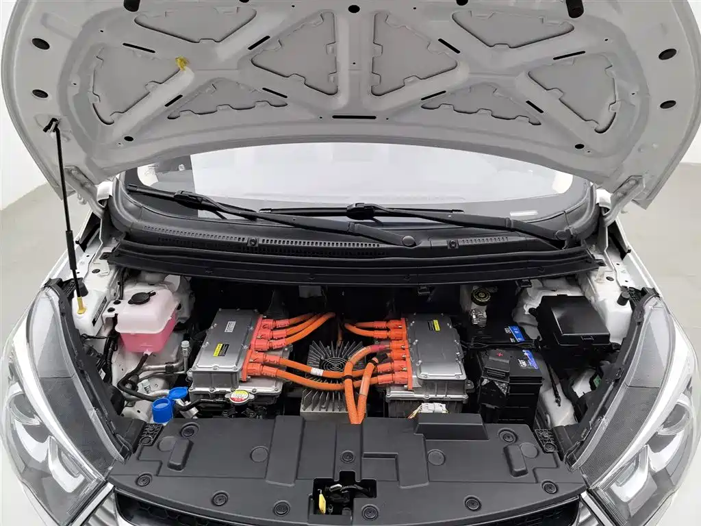 CHANGAN CHANGAN AUCHAN A600EV