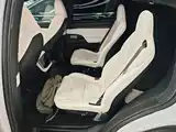 Фото 17 - Tesla Model X