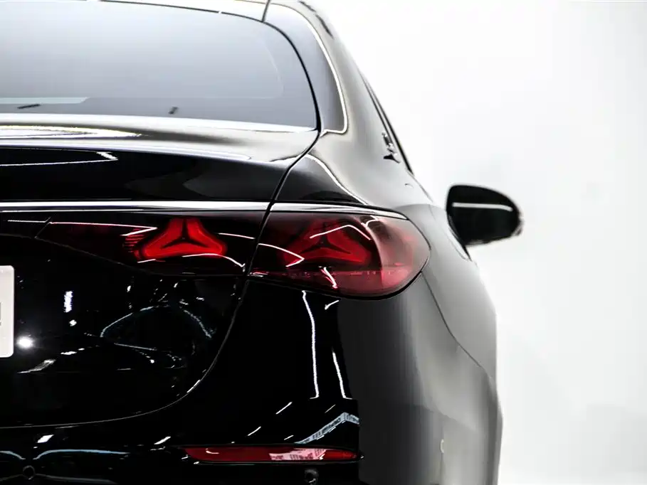 Mercedes-Benz E-Class 2024 Facelift E 300 L Fashion фото 10
