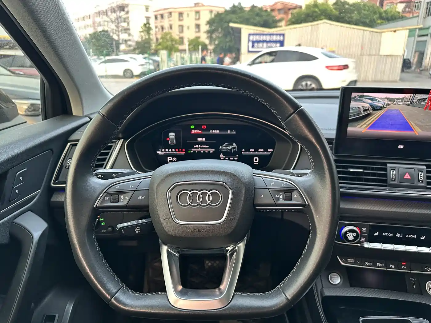 AUDI Q5L
