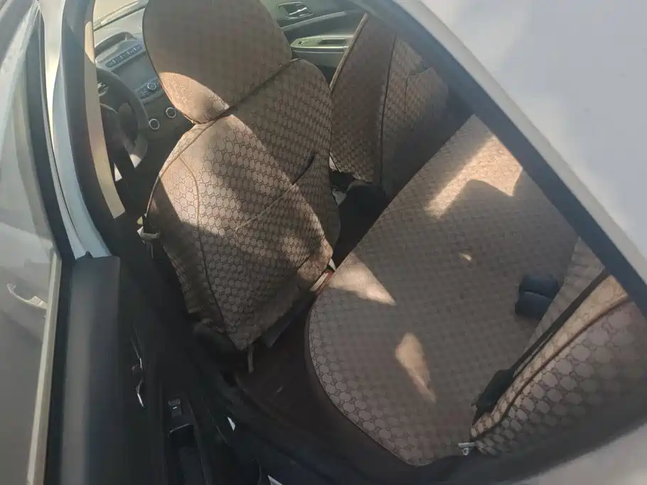 Geely King Kong 2015 2013 1.5L Manual Premium Edition