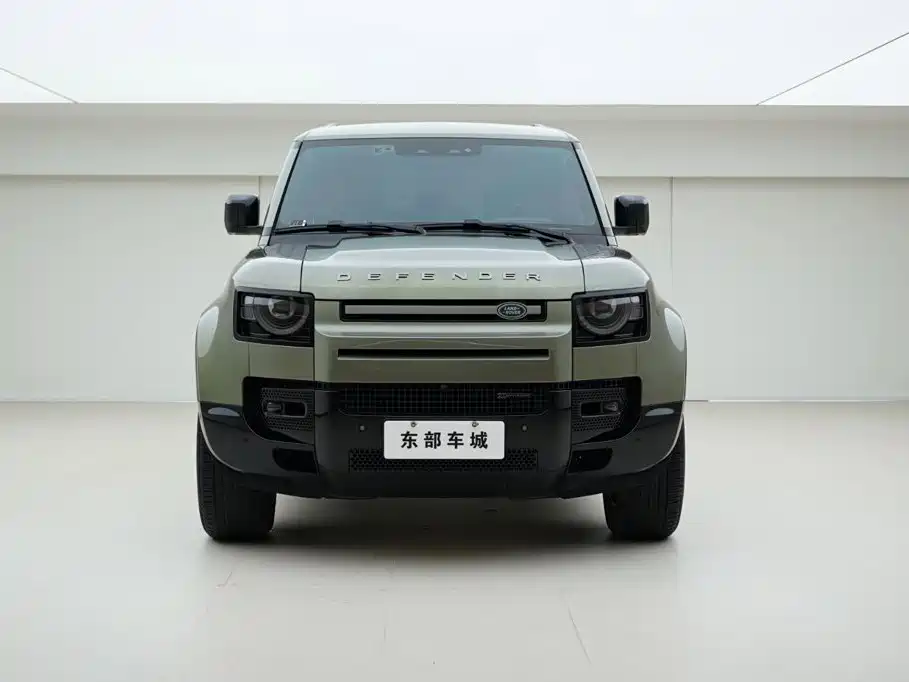 Фото 2 - Land Rover Defender