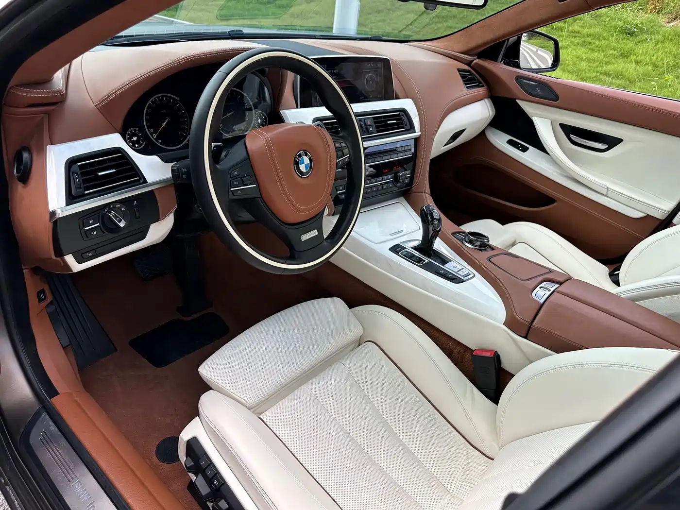 BMW 6 Series 2016 640i xDrive Gran Coupe фото 52
