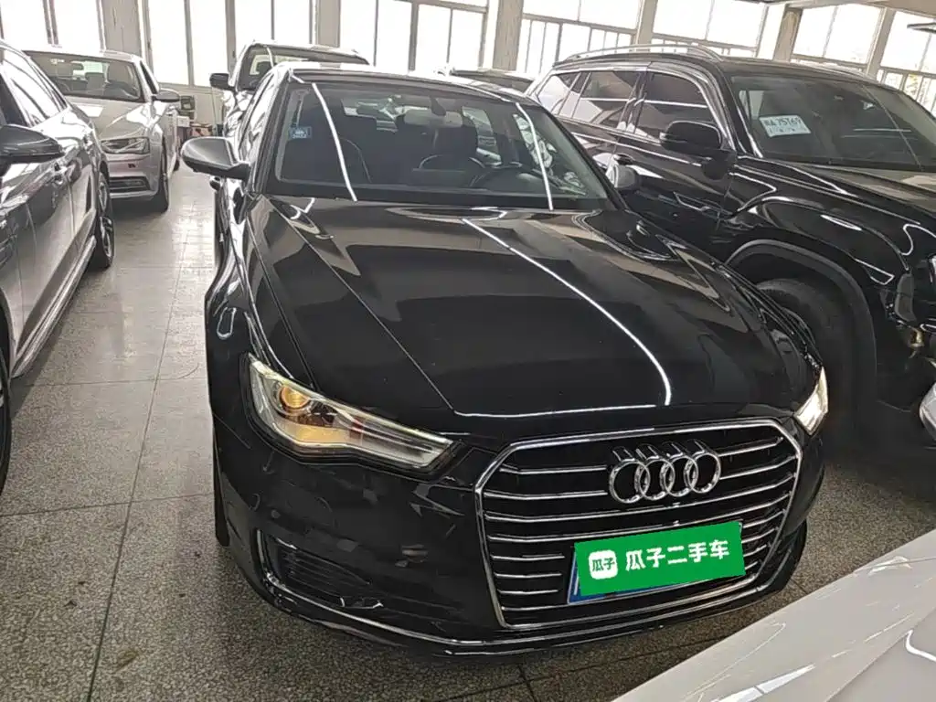Фото 3 - Audi A6L