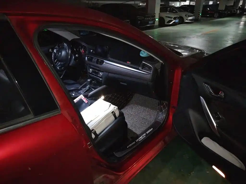 Фото 20 - Mazda Atenza
