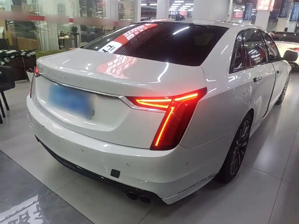 Cadillac CT6 2019 28T Leading Sport Model фото 7