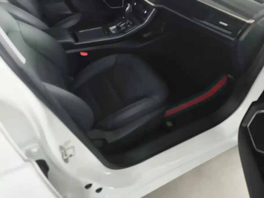 Geely Emgrand GL 2021 2020 1.4T CVT Premium