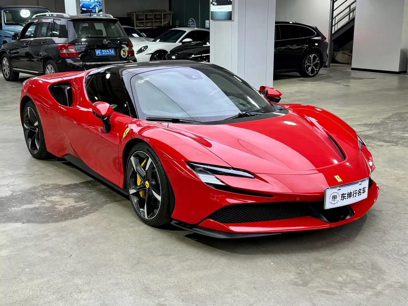 Ferrari SF90 2023 2021 3.9T V8 Spider