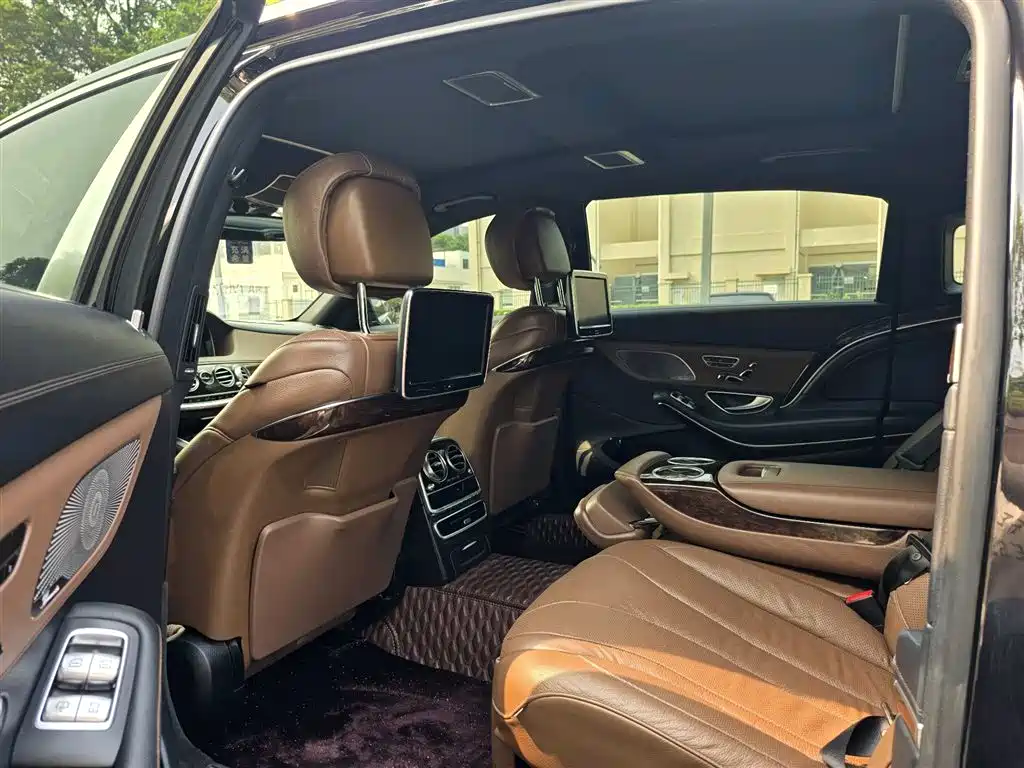 Mercedes-Benz Maybach S-Class 2015 S 400 4MATIC фото 9