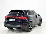 Photo 4 - Porsche Cayenne