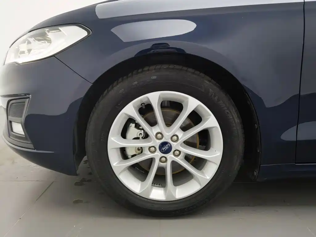 Ford Mondeo, миниатюра 17