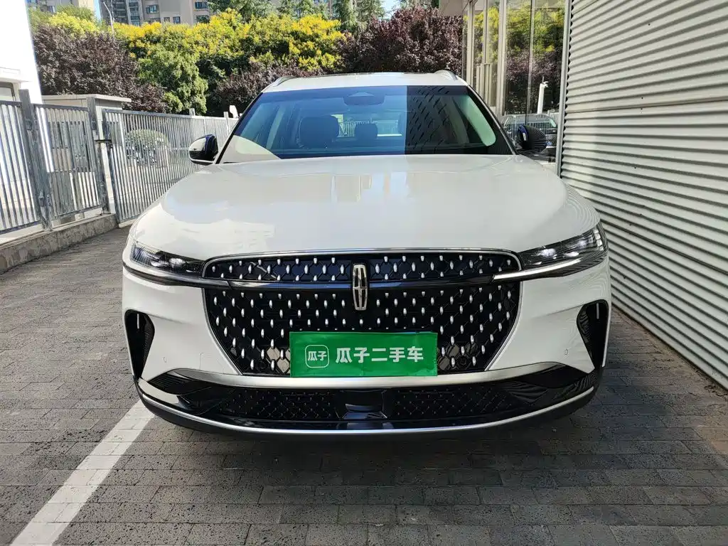 Lincoln Nautilus 2025 2025 2.0T FWD Launch Edition