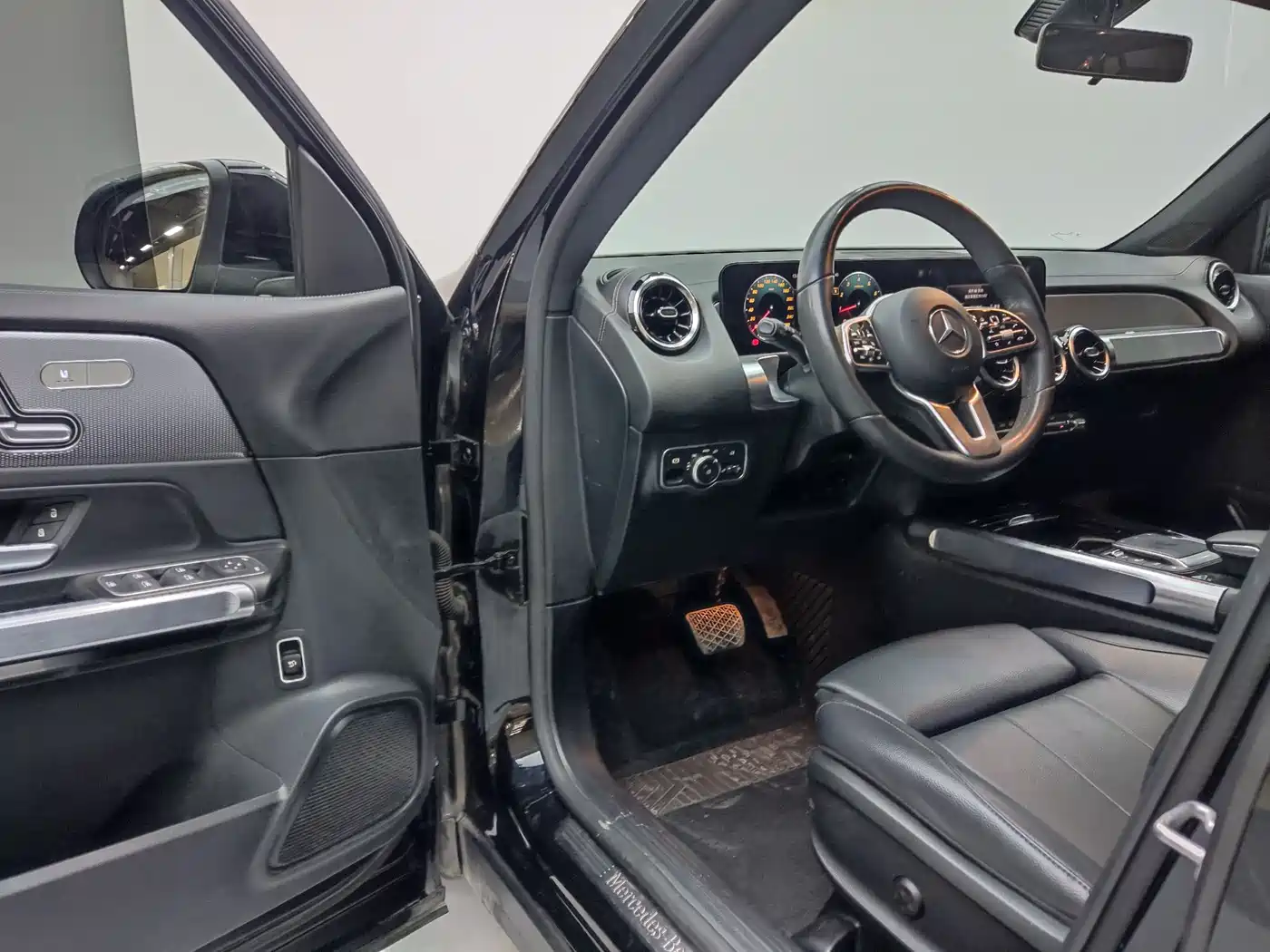 Mercedes-Benz GLB 2021 GLB 180 Dynamic фото 18