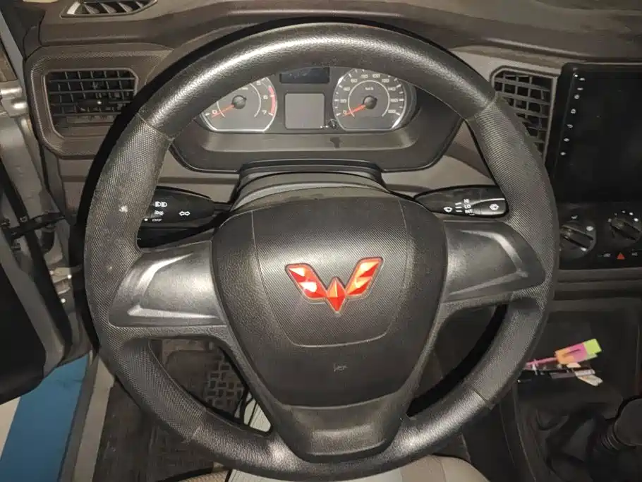 Wuling Motors Wuling Hongguang V 2023 2022 1.5L Power Take Edition Electric Power Steering LAR