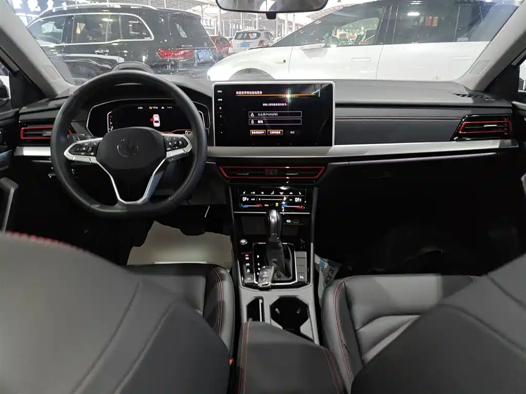 Volkswagen Lavida 2024 Model 300TSI DSG Starlight Leading Edition фото 10