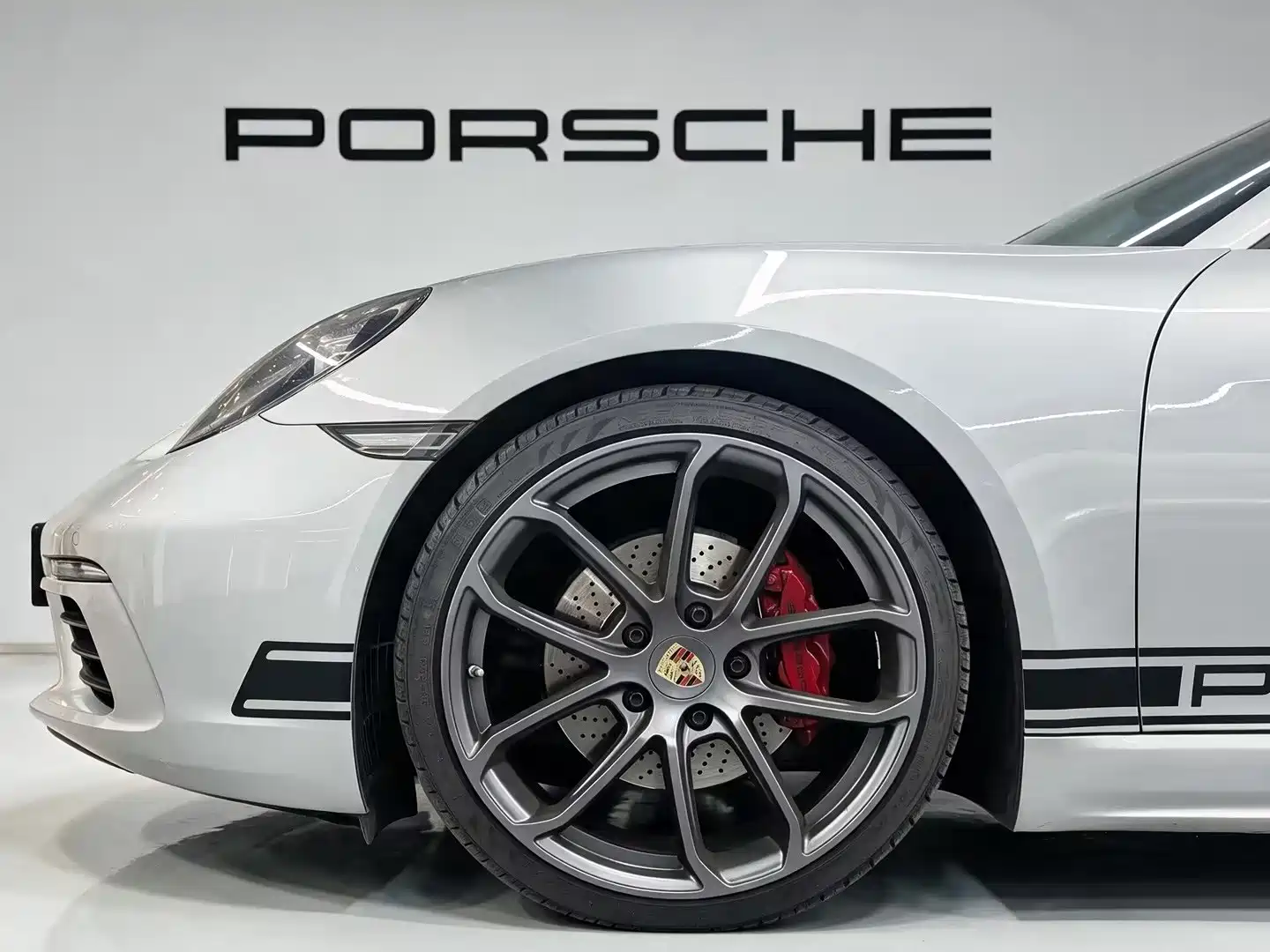 Фото 10 - Porsche 718