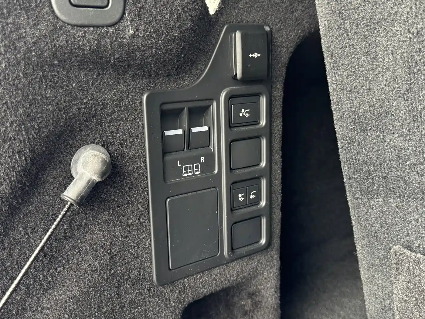 Land Rover Discovery 2024 2024 360PS Dynamic SE