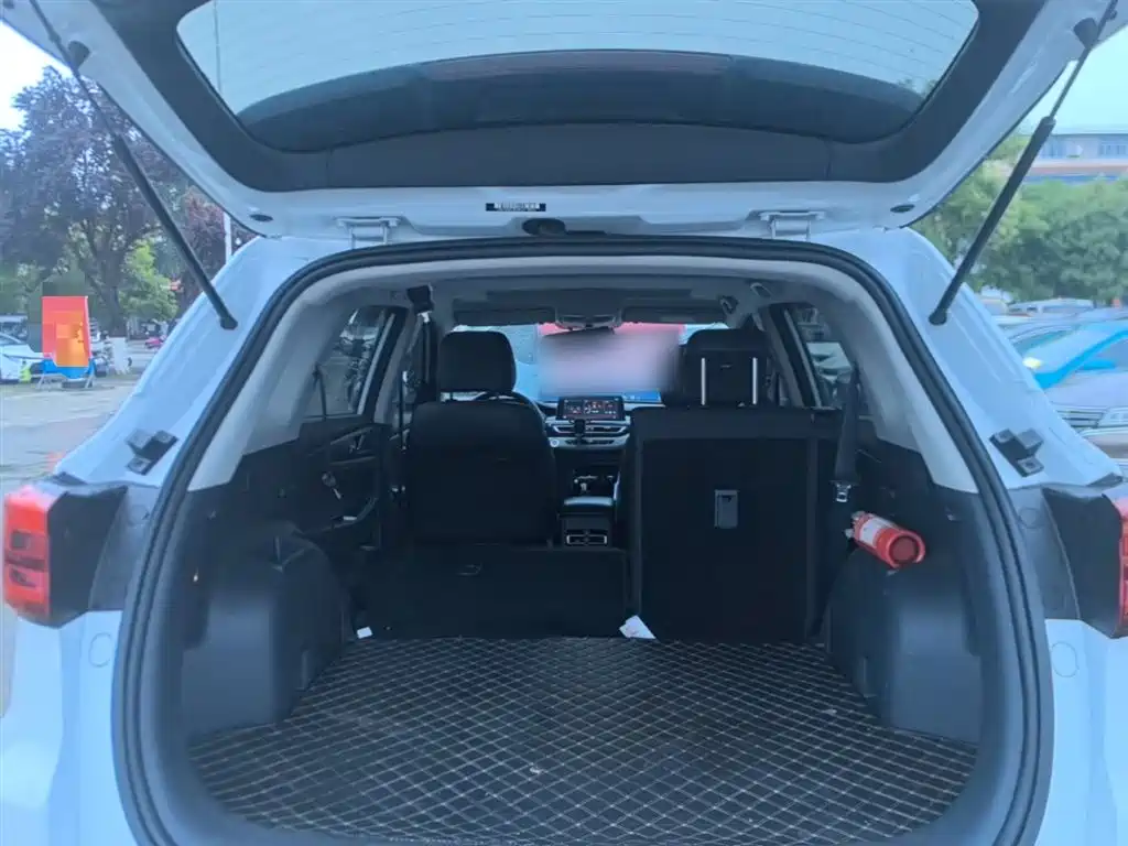 CHANGAN CS75