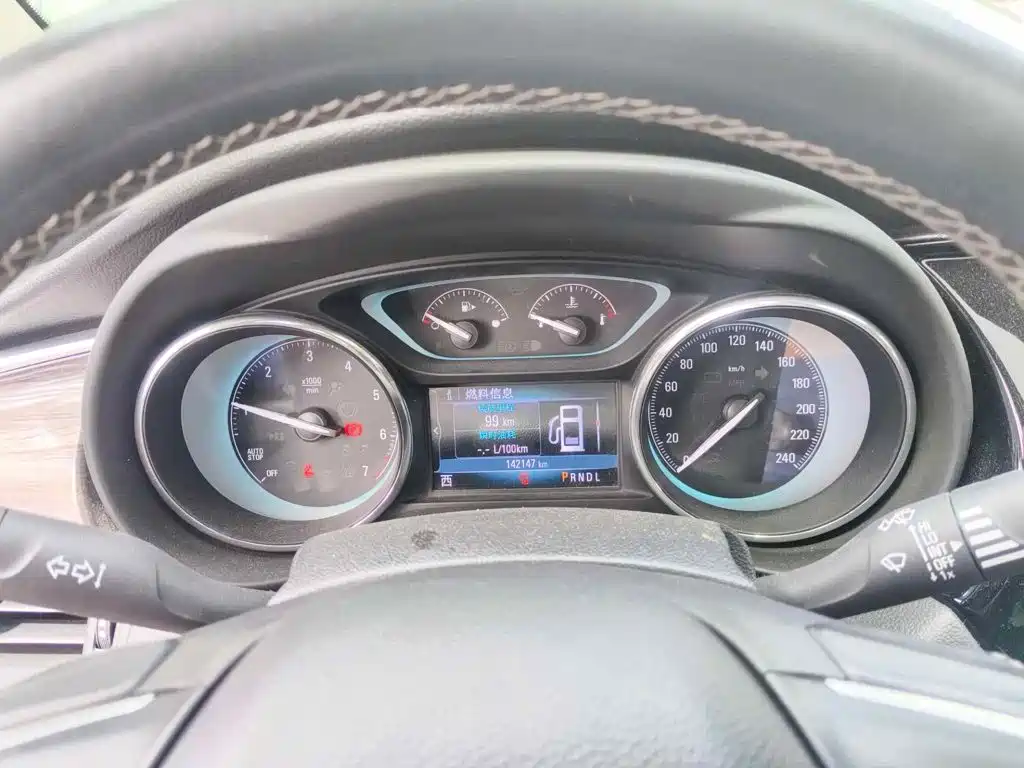 Фото 4 - Buick Envision Plus