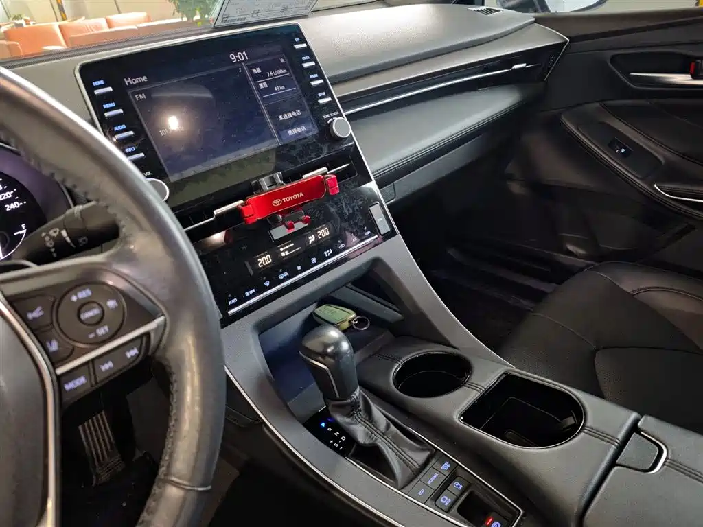 Toyota Avalon 2021 2.5L Luxury Edition фото 14