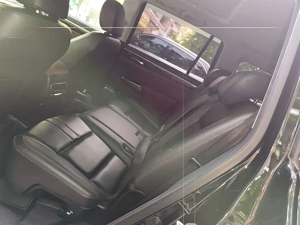 GAC Trumpchi Trumpchi GS8 2017 320T 2WD Luxury Smart Connect (7-seater) фото 17
