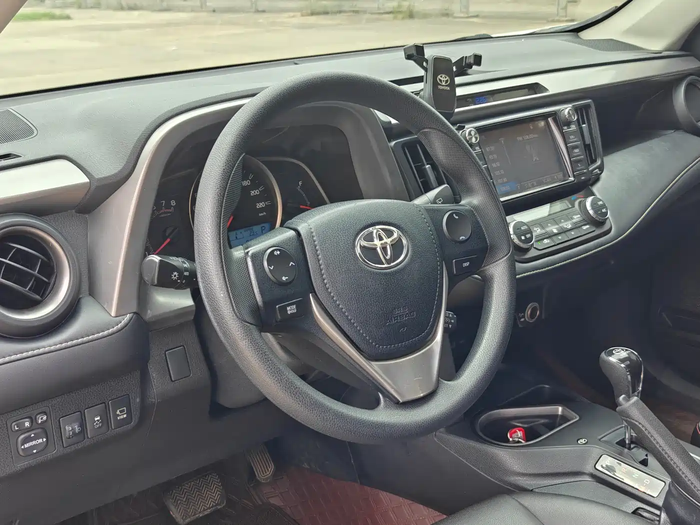 Toyota RAV4 Rongfang 2016 2.0L CVT 2WD Comfort (China V) фото 20