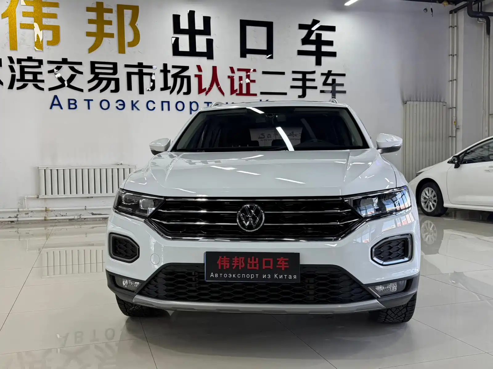 Фото 4 - Volkswagen T-ROC