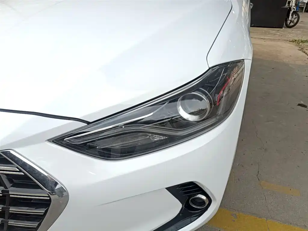 Hyundai Elantra 2019 1.4T Dual-clutch XuanDong·Vitality Type фото 24