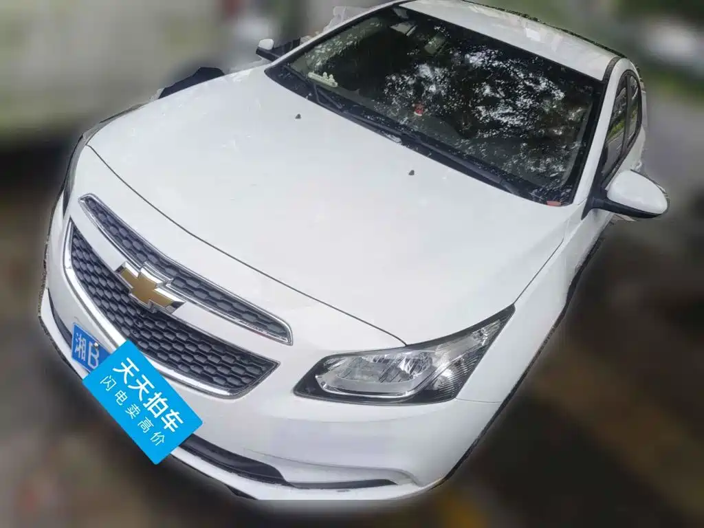 Фото 1 - Chevrolet Cruze