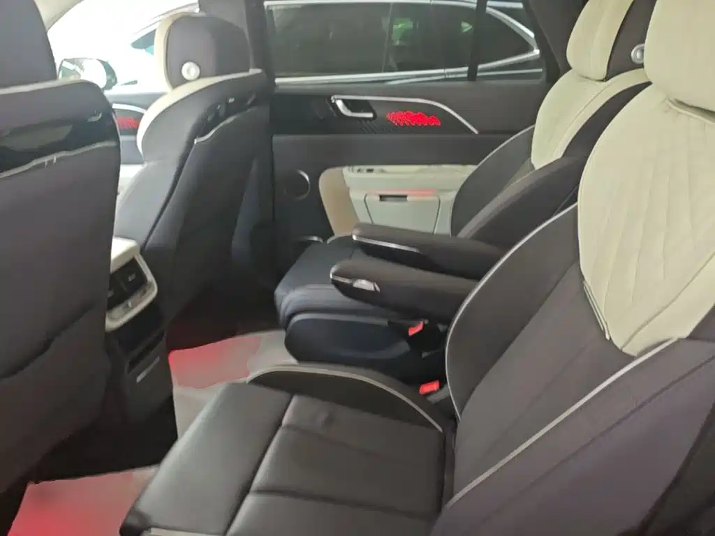 Hongqi E-HS9 2023 2022 690km Qi Xiang Edition (6-seater)