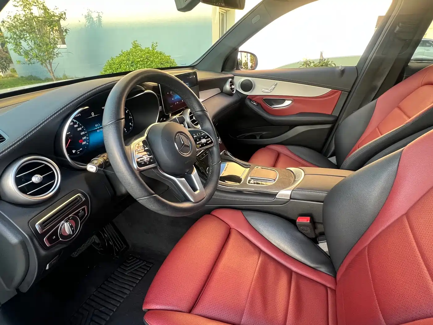 Mercedes-Benz GLC 2020 Facelift GLC 260 L 4MATIC Dynamic фото 14