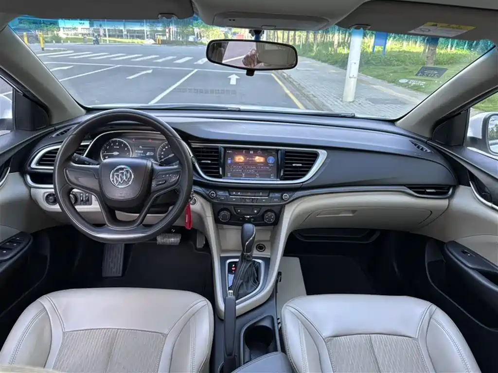 Buick Excelle 2016 15N Automatic Elite фото 14