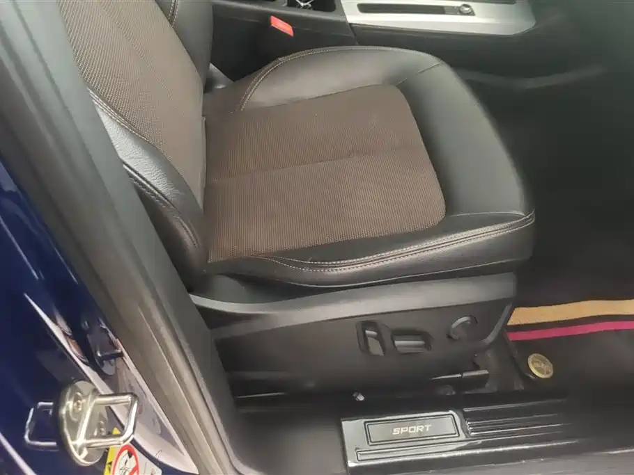 Audi Q5L 2018 40 TFSI Prestige Fashion (China V) фото 8
