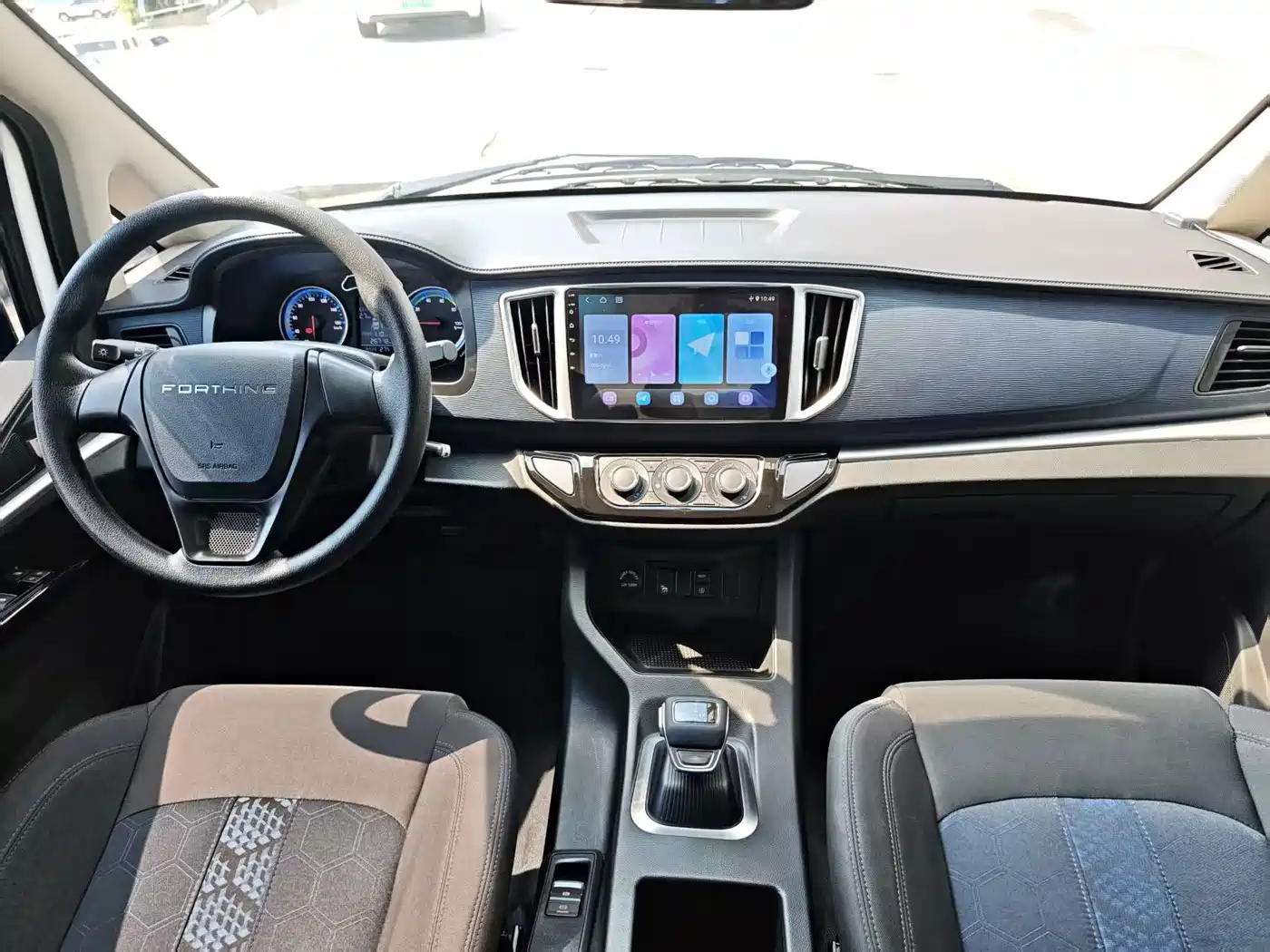 Dongfeng Fengxing Lingzhi New Energy 2026 2025 Model 410km Standard Edition Basic 7-seater