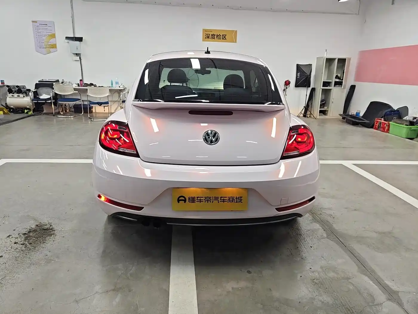 Фото 8 - Volkswagen Beetle