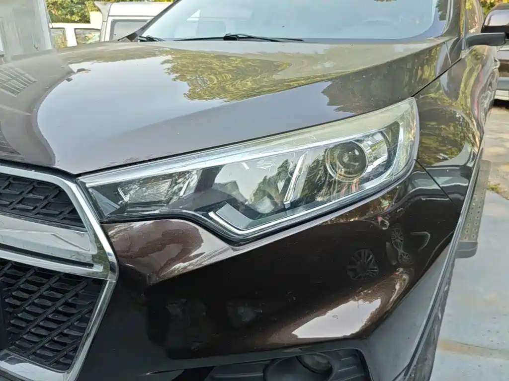 Dongfeng Fengdu MX5 2017 2016 2.0L Automatic Flagship Edition