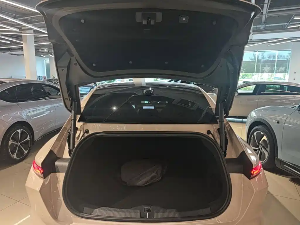 NIO ET5 2024 2024 75kWh