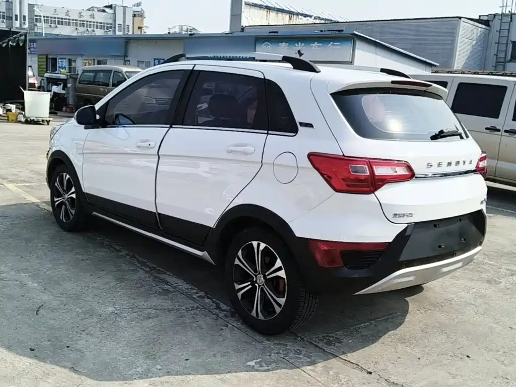 BAIC Senova X25 2016 2015 1.5L Automatic Elite