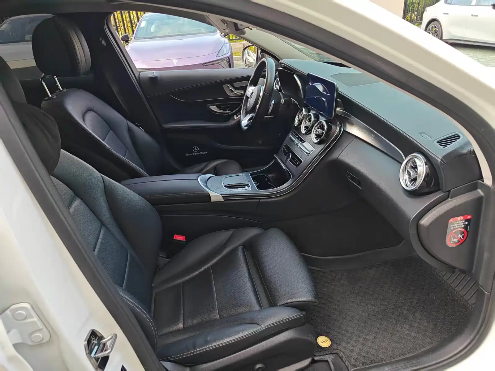 Фото 9 - Mercedes-Benz C-Class