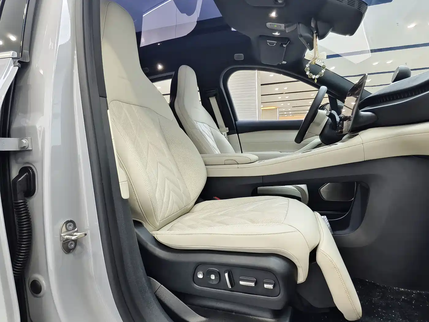 NIO EC6 2025 2025 75kWh