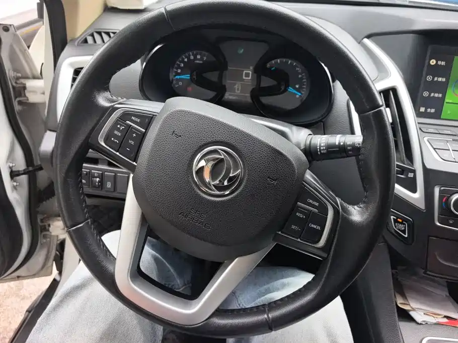 Dongfeng Aeolus Dongfeng Fengshen AX7 2015 2015 2.0L Manual Zhiyi Edition