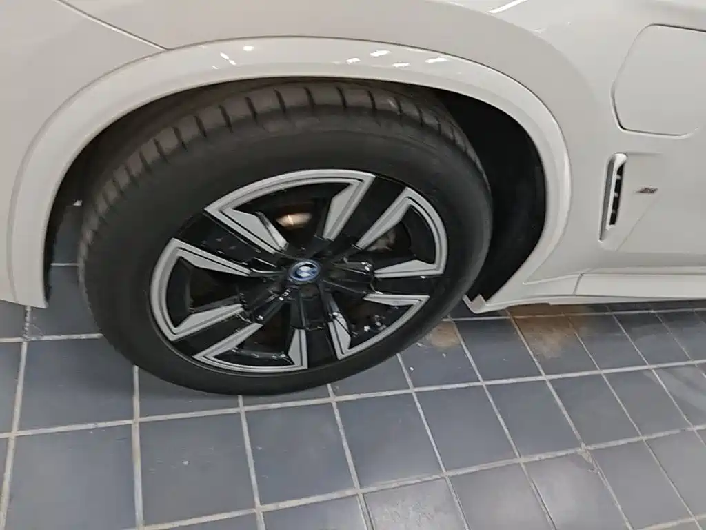 BMW iX3 2024 2024 Leading Edition