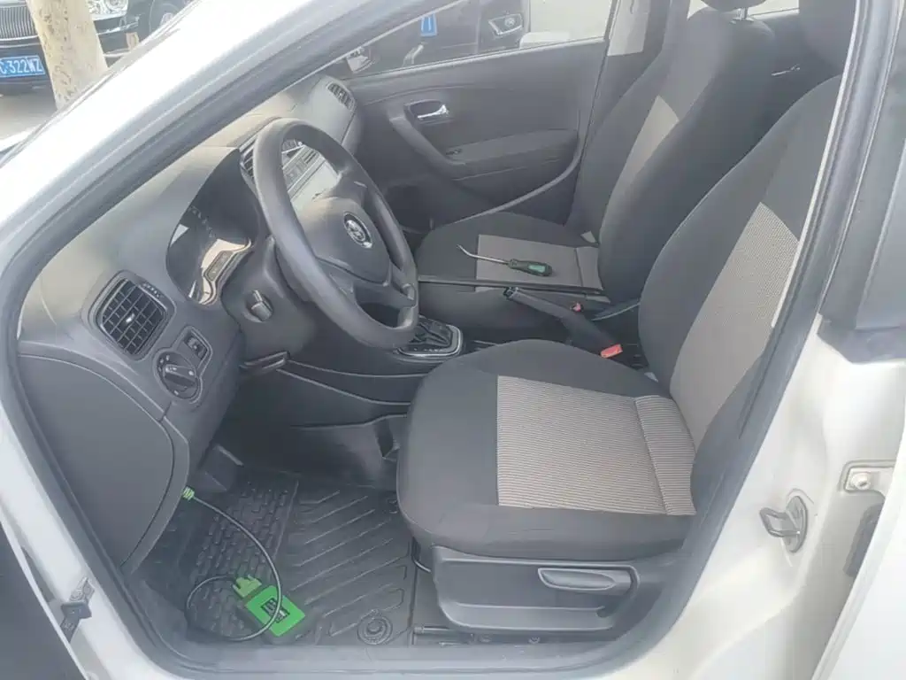 Volkswagen Polo 2016 2016 1.4L Automatic Trend